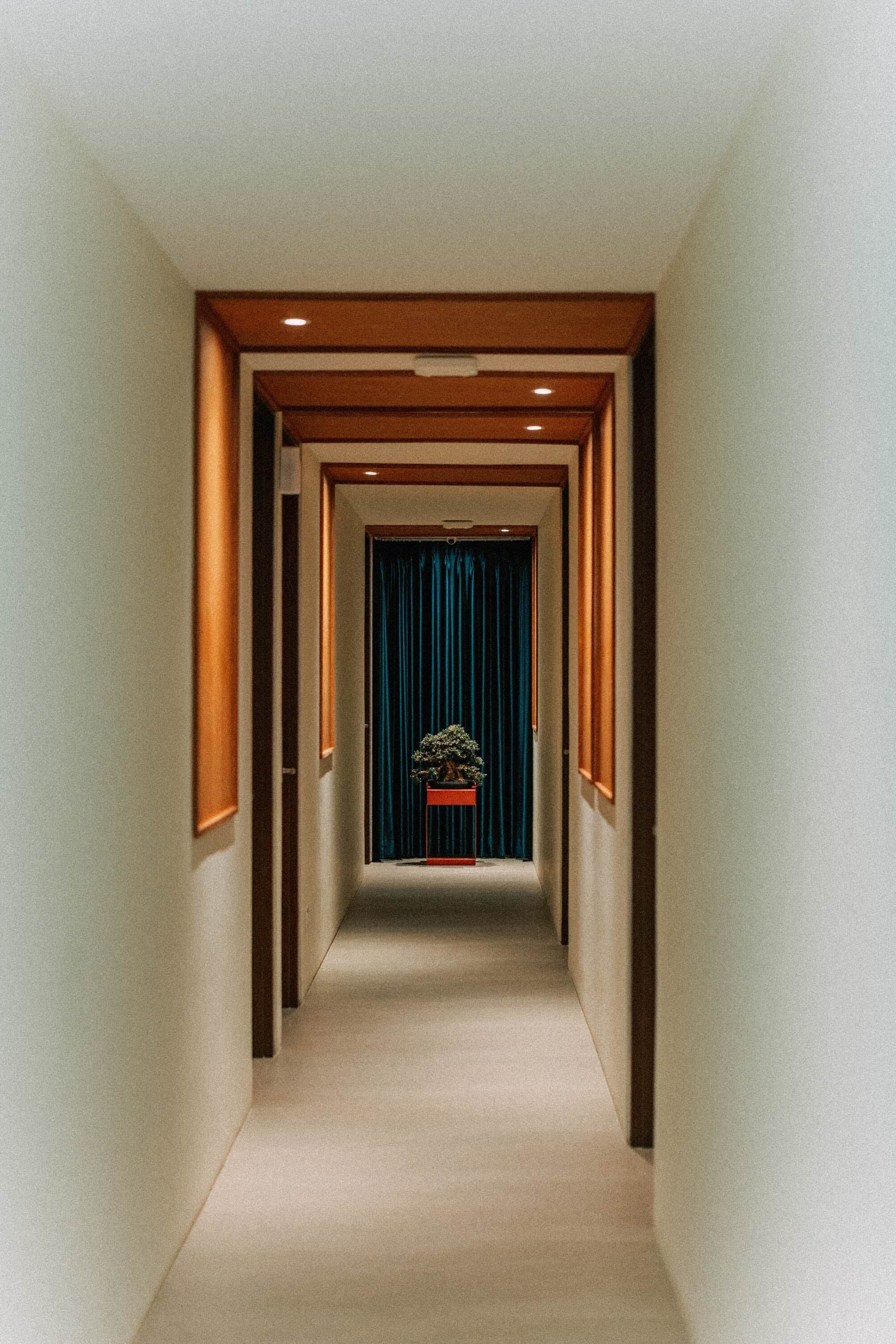 The corridor to the rooms